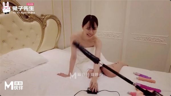 【兔子先生】TZ-045-东京爱欲故事EP6.炮机虽好不如大屌-明日香