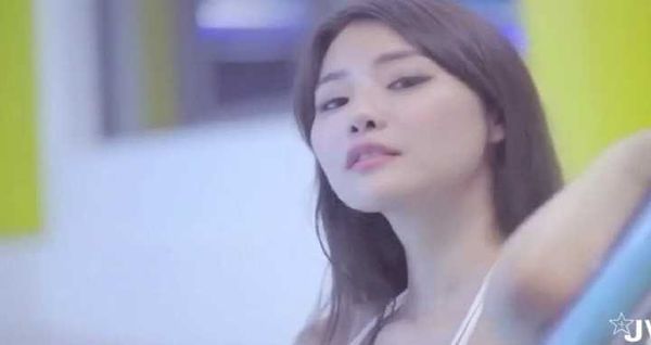 【台湾JVID】1 JVID剧情(透明人间) 主演E奶乐乐