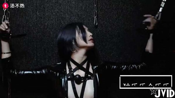 【台湾JVID】【JVID】-新警察故事MIO四点全露毫无羞耻之心7