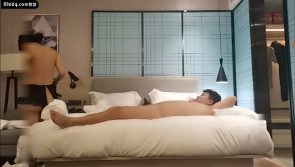 【探花精选】④太子探花亲自出马约炮白裙美眉 换上情趣内衣黑丝啪啪