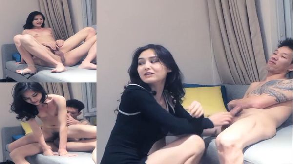 【探花精选】1/3约了个极品外围女，颜值高服务态度好，可以随便玩弄