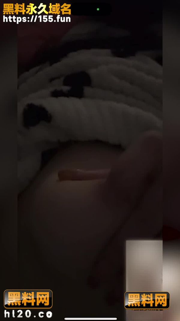 【短视频】抖音 AITO杭州滨江用户中心 车模【小亚日常】大学期间抵房租被包养一个月！！自慰视频流出！