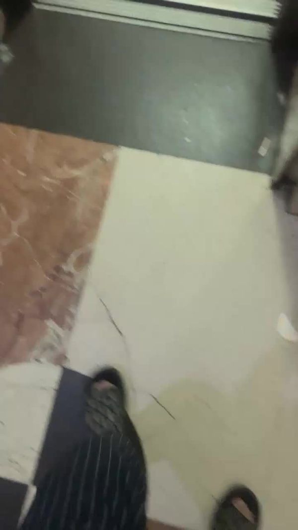 【短视频】小樱推荐-三飞极品女神，极度淫乱现场，香艳撩人