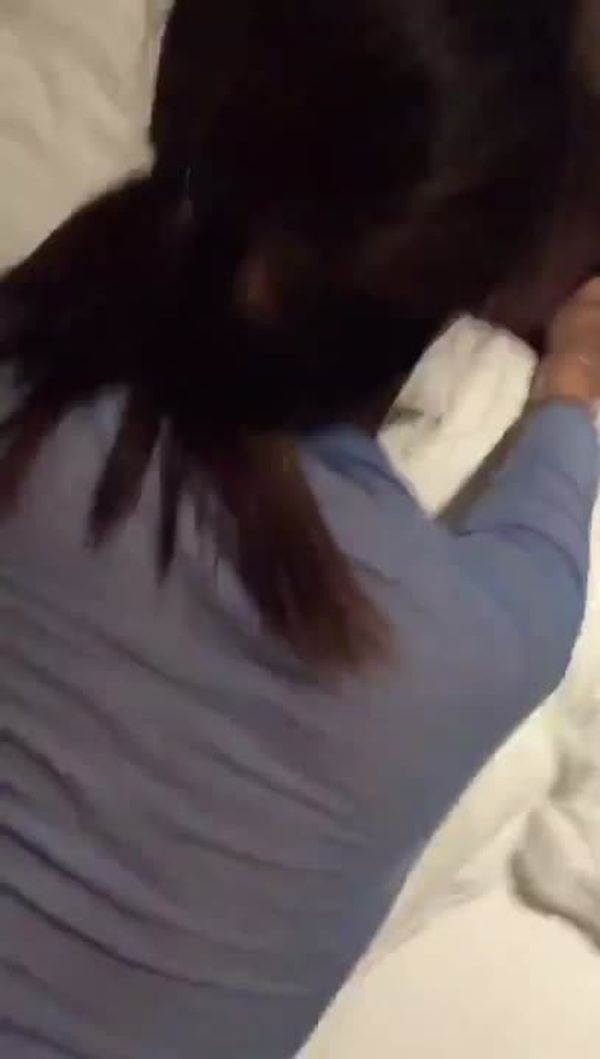 【短视频】办公室的大屁股姐姐叫床好好听